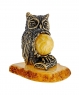 Bird Owl on a stump with a ball CL5R6O