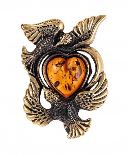 Dove Brooch with heart 1WEBUX