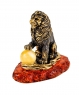 Lion Sitting with a Ball GR7M3F