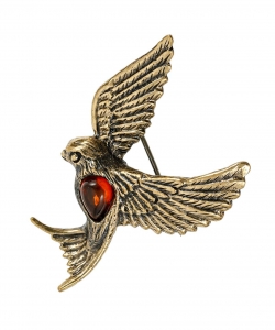 Swallow brooch at height O1I8PQ