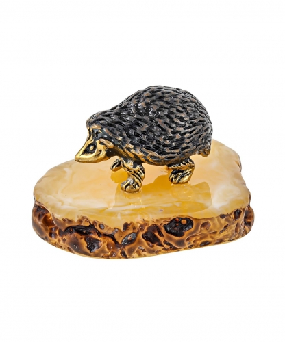 Hedgehog on a stand 7K8QZ4